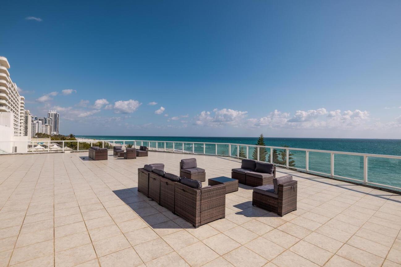 Shine Balcony Duplex 9 Apartment *